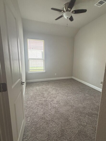 Bedroom 3 - 702 Audrey Ln