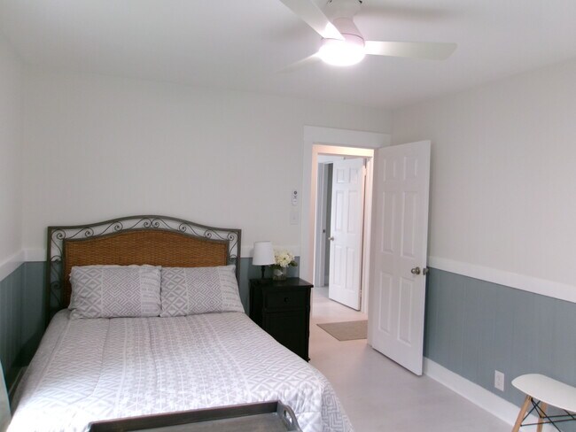 Building Photo - 3 Talbot Ave