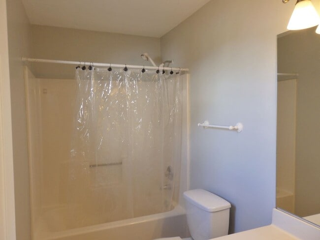 Building Photo - READY 07-15-26! Charming Rock Creek Ranch Home! Community Pool, Tennis Courts, & Playgrounds! Mus...