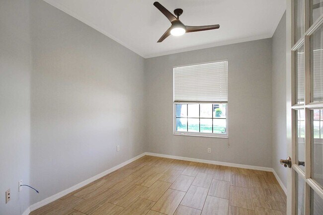 Building Photo - Annual rental: Spacious 3BR/2BA Creekwood Home with Office, Screened Lanai, EV Charger & Resort-S...