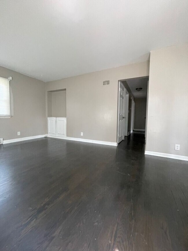 Building Photo - 4456 N 45th St