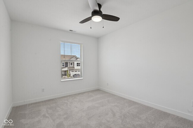 Building Photo - 15480 Postman Rd