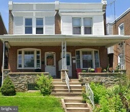 Building Photo - 7218 Lawndale Ave
