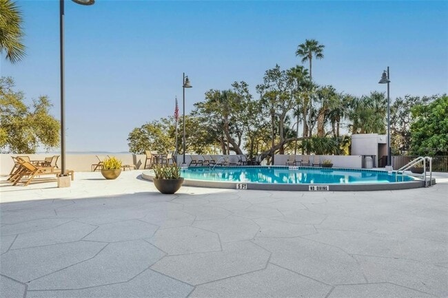 Building Photo - 4141 Bayshore Blvd