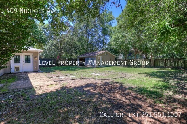 Building Photo - 409 Nichols Ave