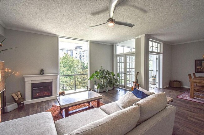 Building Photo - 130 26th St NW