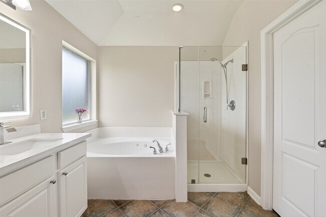 Building Photo - 3210 Princess Bay Ct