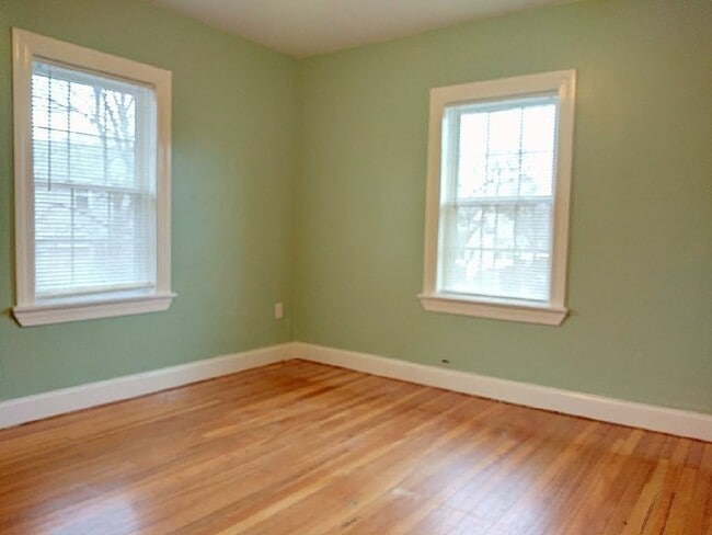 Building Photo - 78 Summer St