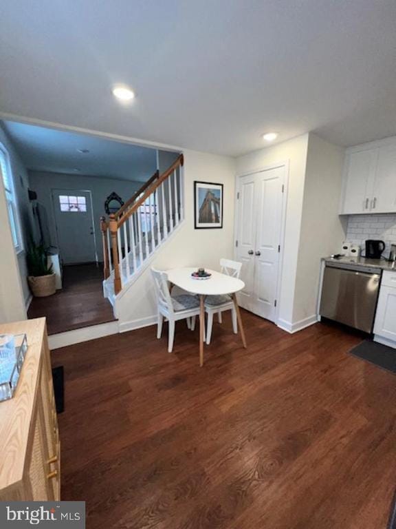 Building Photo - 659 Downingtown Pike