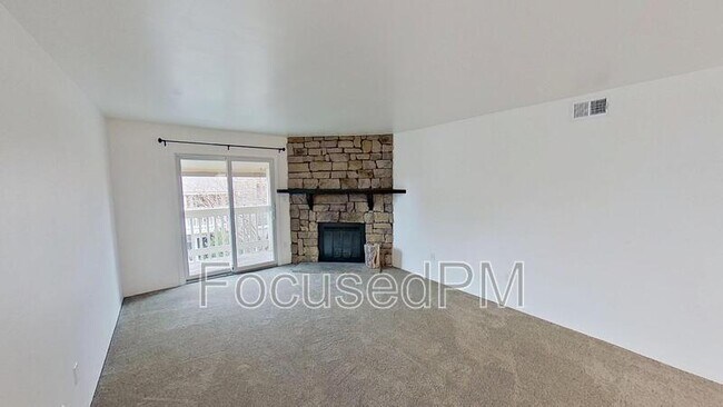 Building Photo - 4400 S Quebec St