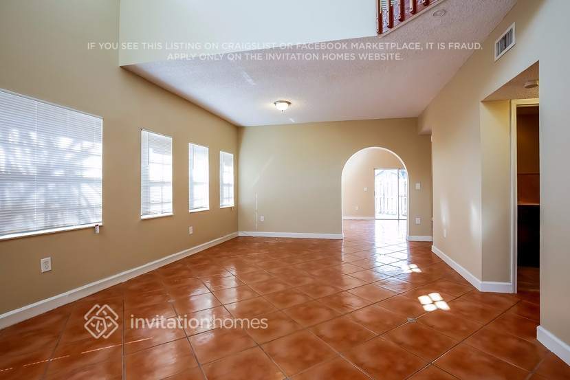Building Photo - 5062 SW 154th Pl
