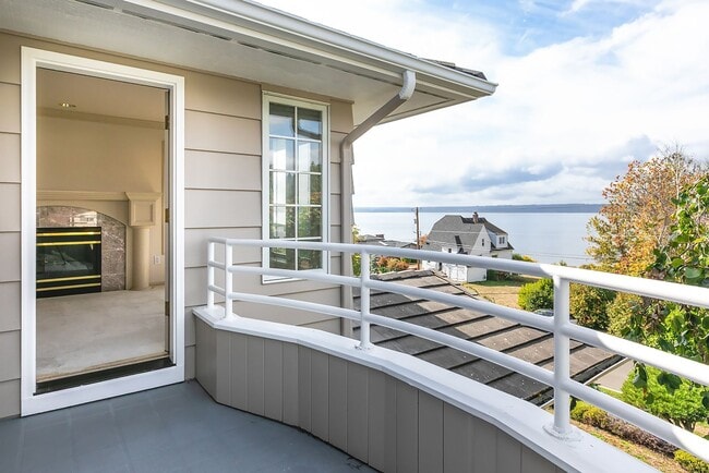 Building Photo - Normandy Park House: Picturesque Views, Sport Court, Upgrades Throughout