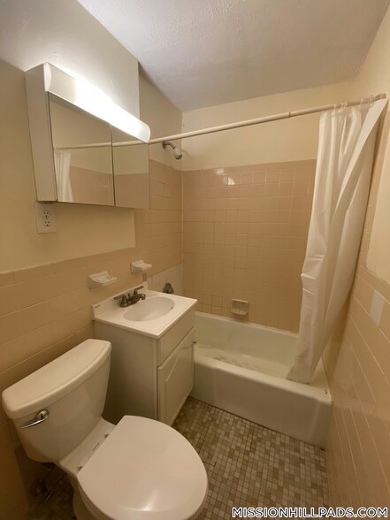 Building Photo - 51 S Huntington Ave