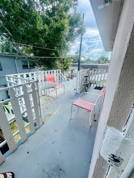 Building Photo - 311 Avanda Ct
