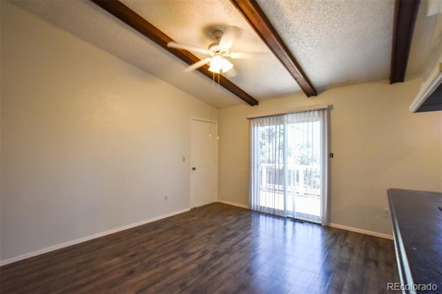 Building Photo - 4925 Hackamore Dr N