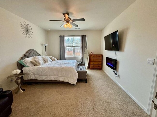 Building Photo - 95 Condor Ct