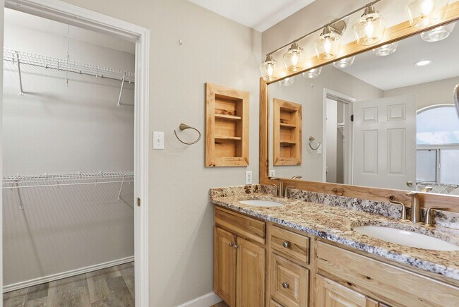 Building Photo - 3324 Tumblewood Trail