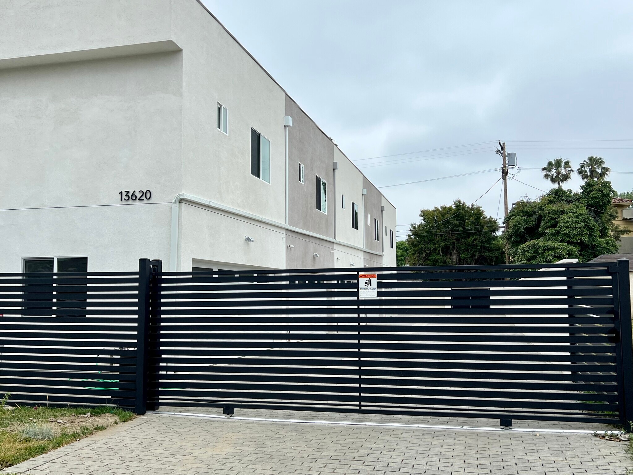 Security gate - 13620 Leadwell St