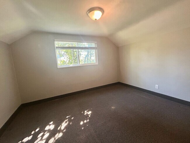 Building Photo - Rainier Beach Home