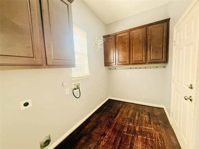 Building Photo - 2728 Breezy Point Ln