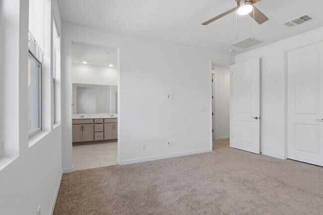 Building Photo - Experience refined living in this beautifully appointed 3-bedroom, 2.5-bathroom townhome spanning...