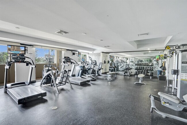 Building Photo - 2001 N Ocean Blvd