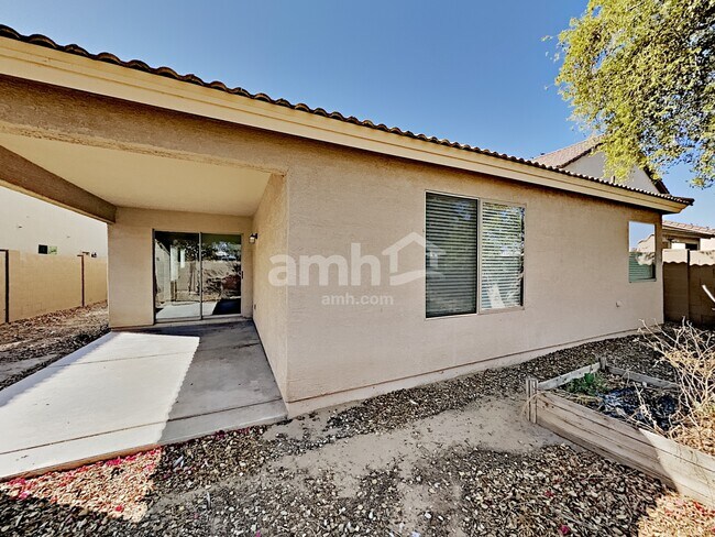 Building Photo - 10630 W Windsor Ave