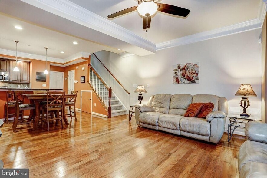 Building Photo - 7289 Elkridge Crossing Way