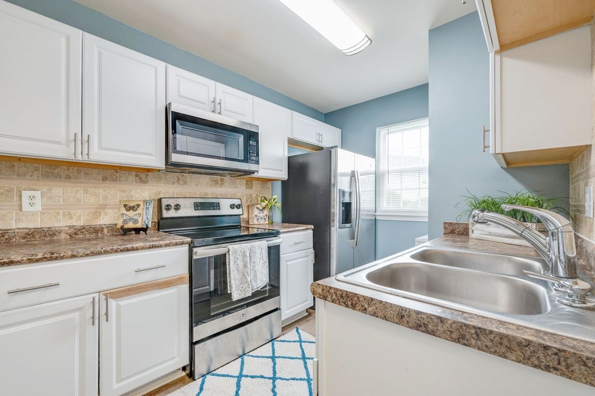 Building Photo - 1404 Wendfield Dr