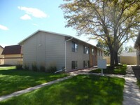 Building Photo - 2 bedroom in Billings MT 59102