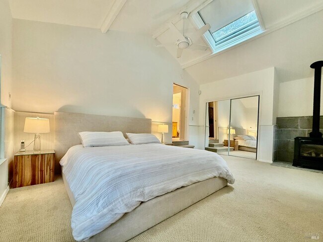 Building Photo - 1607 Foothill Blvd