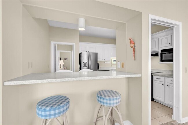 Building Photo - 2560 NW Seagrass Dr