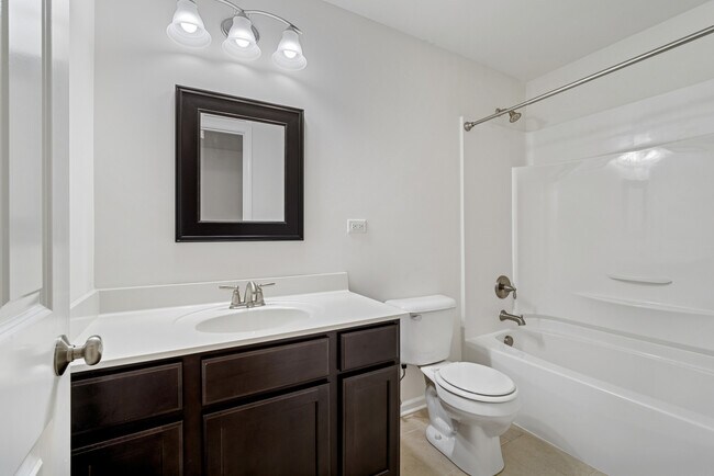 Building Photo - 70 Marcel Ln