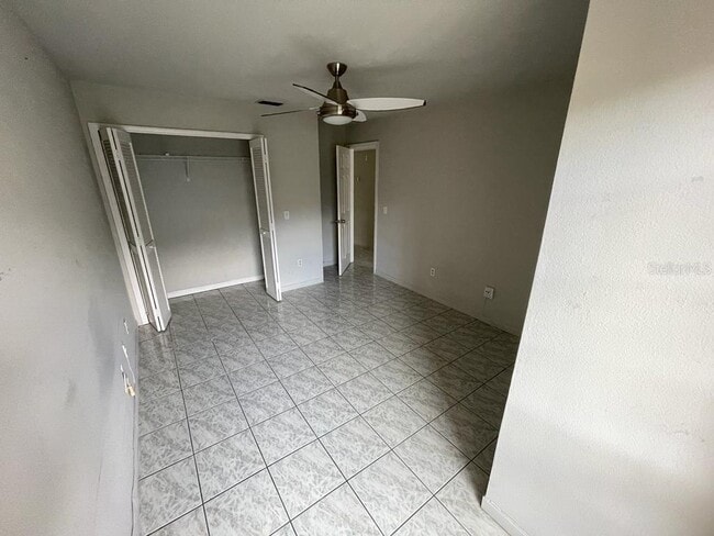 Building Photo - 4692 Sussex Terrace