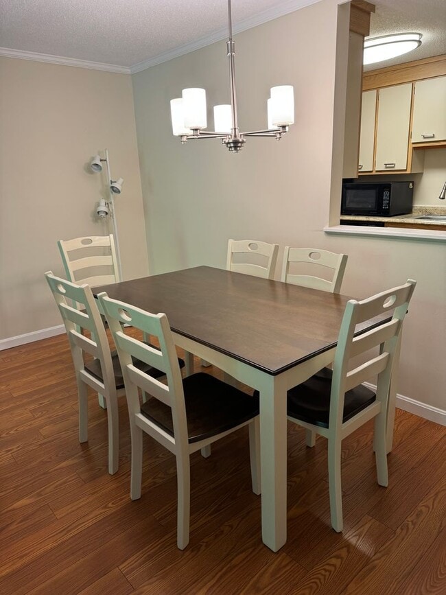 Building Photo - Nashua Ledgewood Hills condo for rent