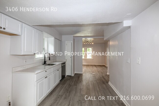 Building Photo - 3406 Henderson Rd