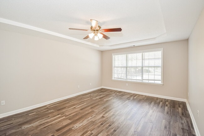 Building Photo - 3721 College Bluff