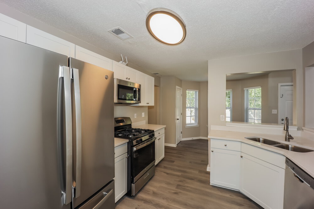 Building Photo - 2756 River Tree Dr