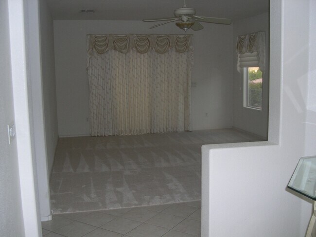 Building Photo - 2522 Libretto Ave
