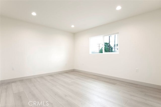 Building Photo - 8157 Varna Ave