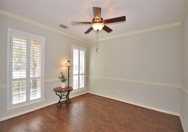 Building Photo - 2736 San Marco Ln