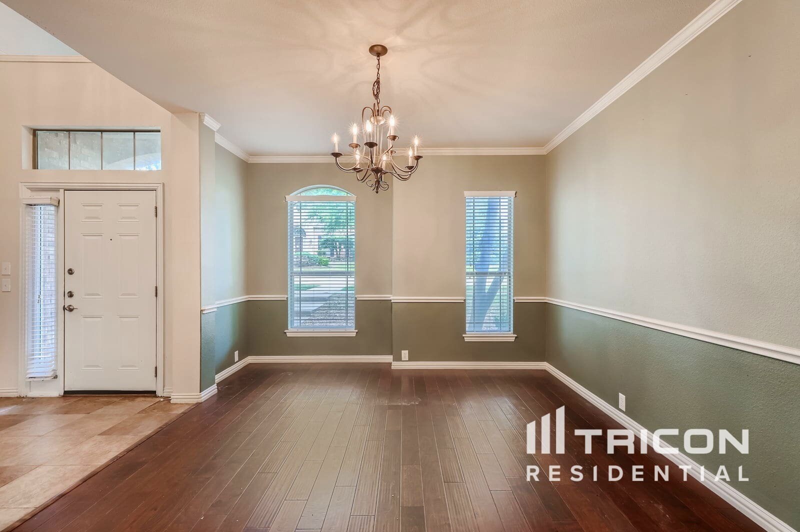 Building Photo - 8698 Fisher Dr