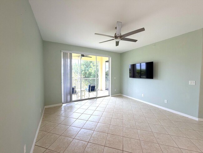 Building Photo - FIRST MONTH'S RENT FREE! 2/2 Condo in SW Cape Coral, Resort Style Living!