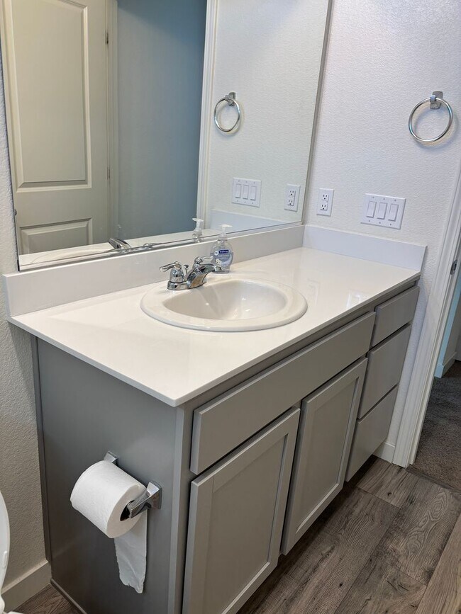 Building Photo - ONLY $2,625 PER MONTH FOR THIS BEAUTIFUL 4...