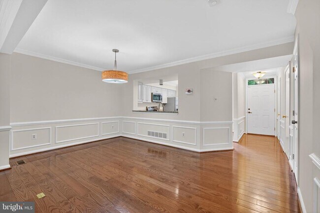 Building Photo - 3736 Angelton Ct