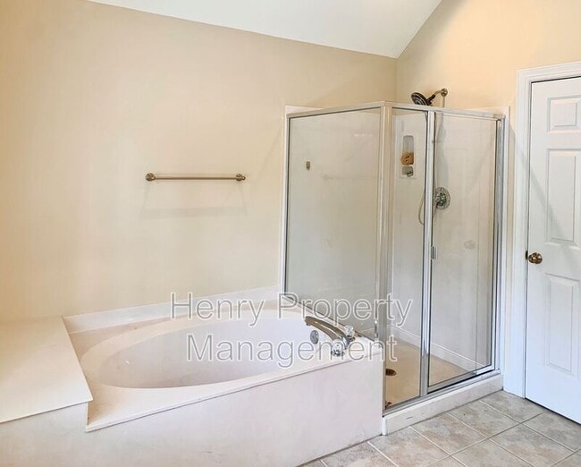 Building Photo - 212 Lewey Brook Dr