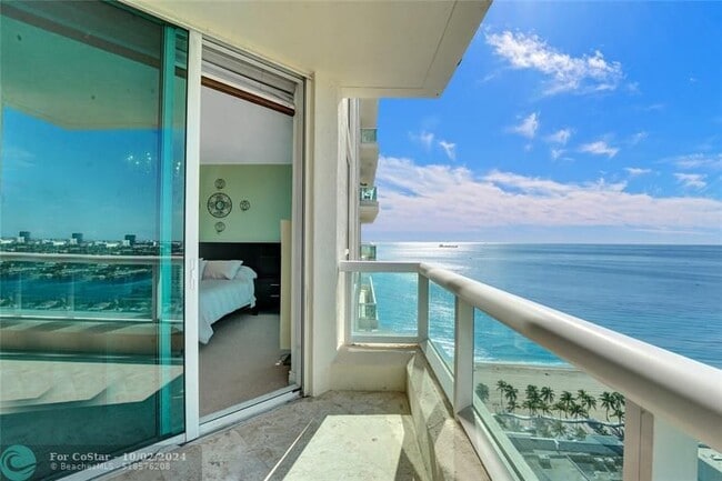 Building Photo - 101 S Fort Lauderdale Beach Blvd