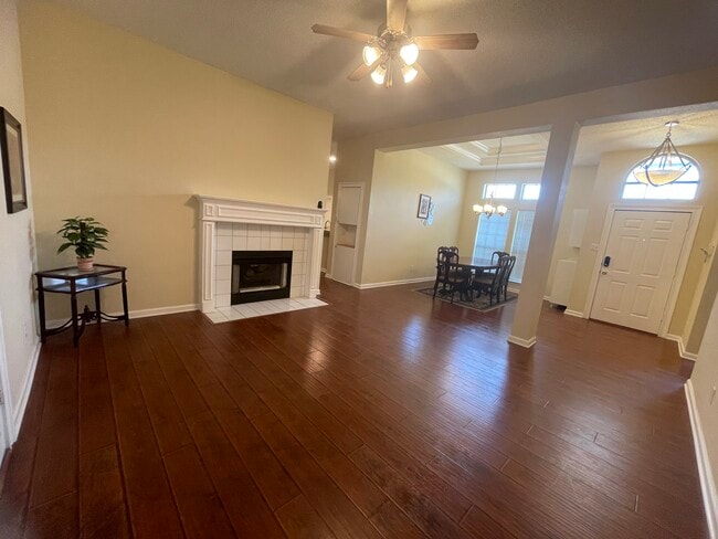 Building Photo - 2420 Creek Crossing Ct