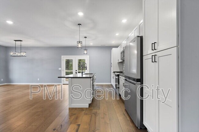 Building Photo - 1316 Gadd Rd