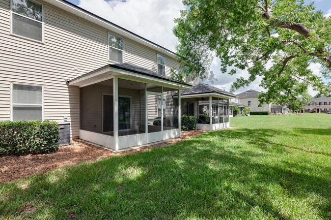 Building Photo - FOR RENT AND READY FOR IMMEDIATE OCCUPANCY! STUNNING LAKE VIEWS • 3 BEDROOMS • 2.5 BATHROOMS • AT...
